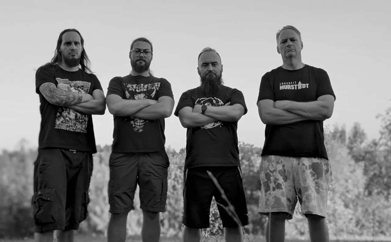 Photo of Legmosh band